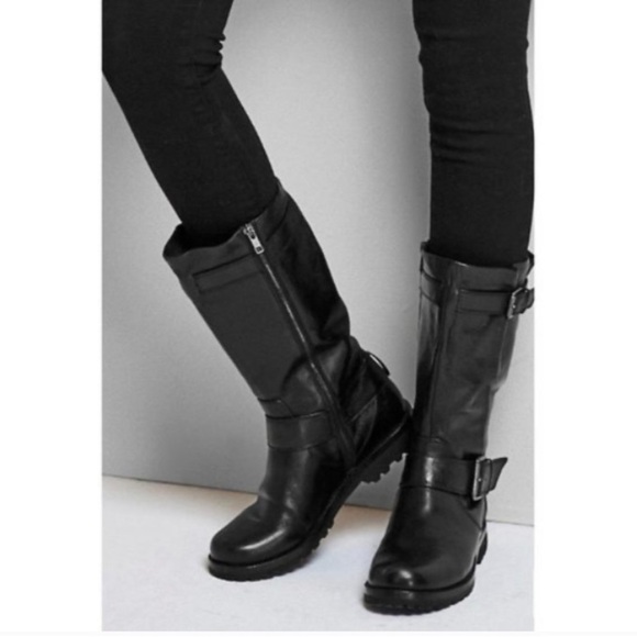 Gentle Souls buckled up leather boots size 7.5 - Picture 1 of 10